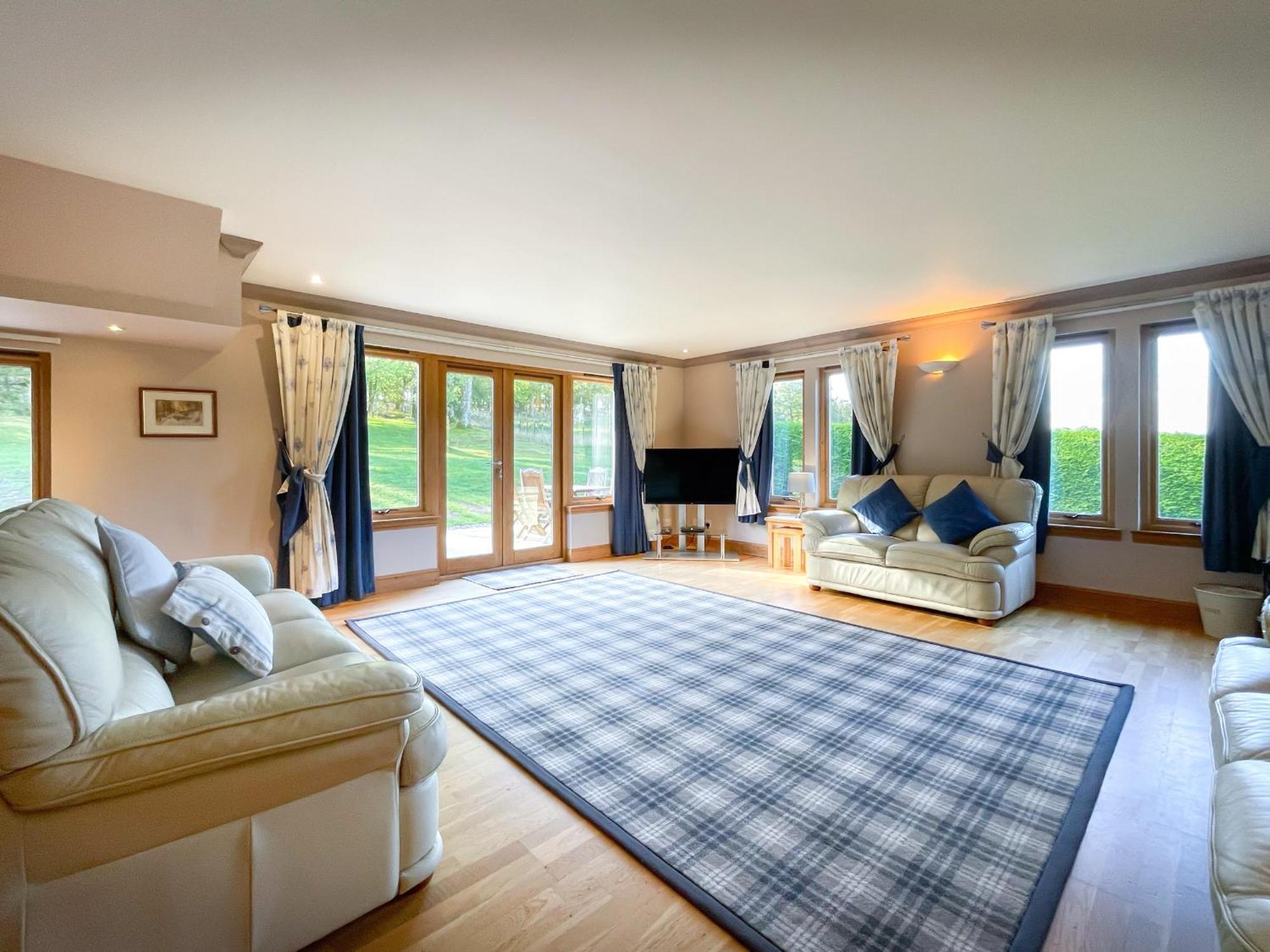 Loch Lomond Luxury Lodges Drymen Dış mekan fotoğraf