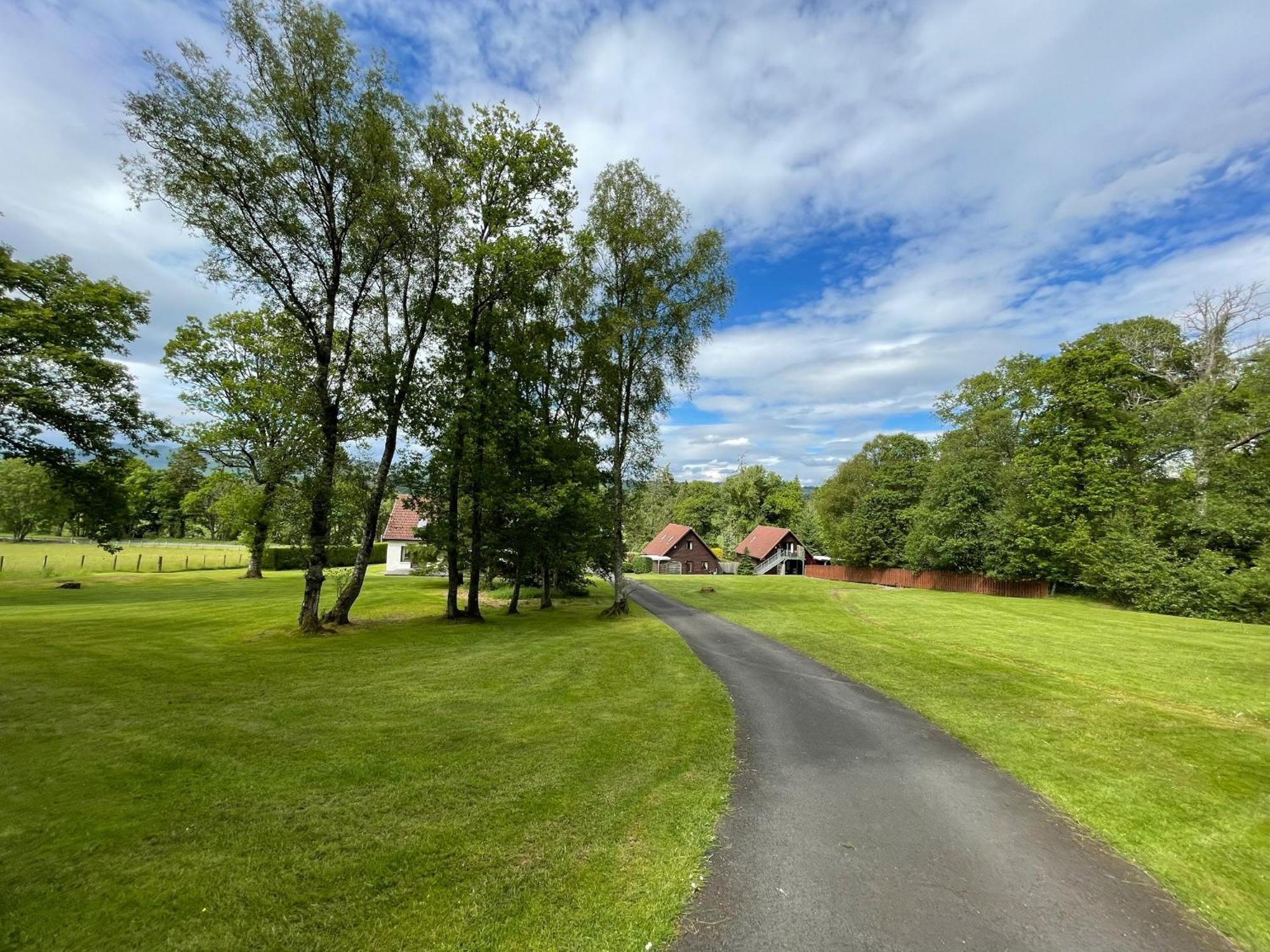 Loch Lomond Luxury Lodges Drymen Dış mekan fotoğraf